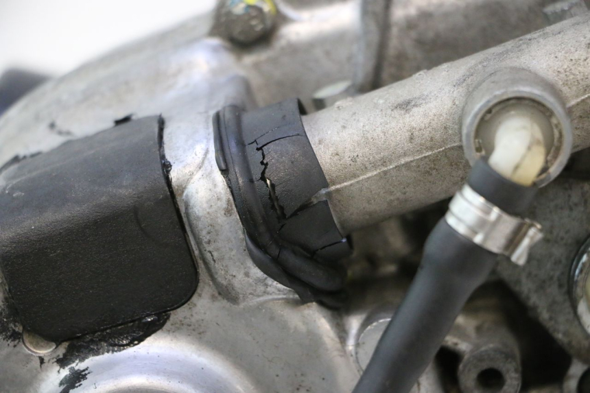photo de MOTEUR ROLL LOCK PIAGGIO MP3 500 (2011 - 2015) - Angle alternatif