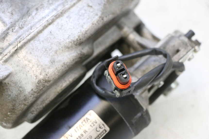 photo de MOTEUR ROLL LOCK PIAGGIO MP3 500 (2011 - 2015) - Points de fixation
