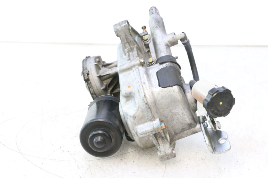 photo de MOTEUR ROLL LOCK PIAGGIO MP3 500 (2016 - 2018) - Gros plan technique