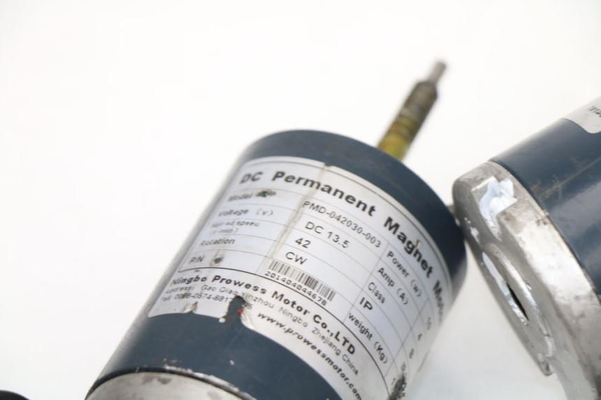 photo de MOTEUR ROLL LOCK PEUGEOT METROPOLIS 400 (2011 - 2016) - Points de fixation