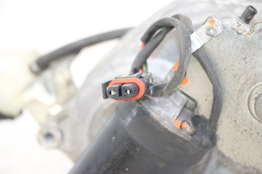 photo de MOTEUR ROLL LOCK PIAGGIO MP3 125 (2006 - 2014)