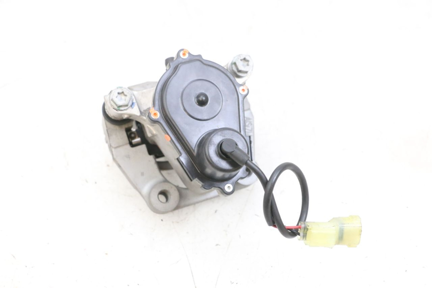 photo de MOTEUR ROLL LOCK YAMAHA TRICITY 300 (2020 - 2024) - Vue principale