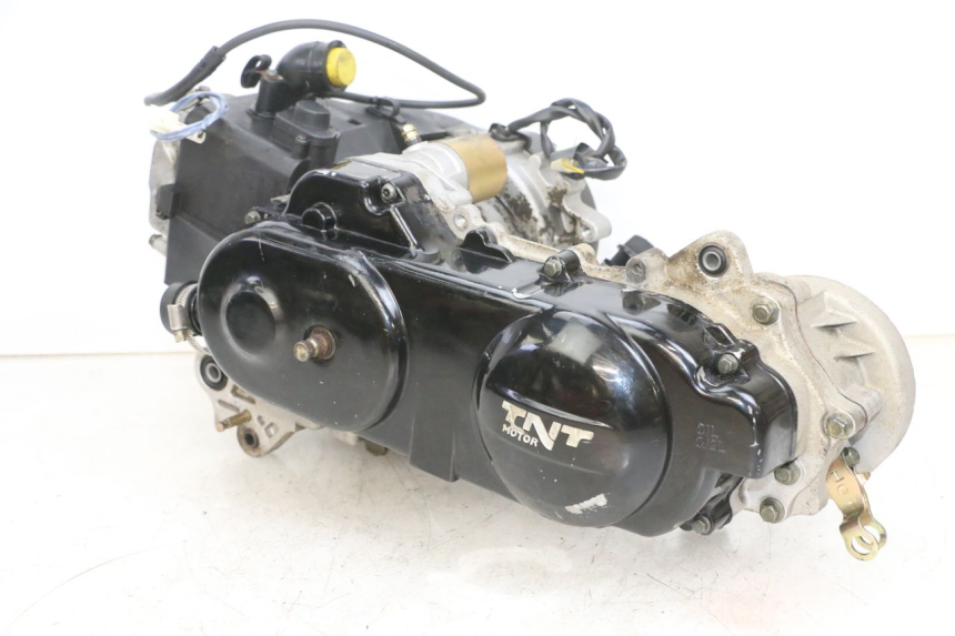 photo de MOTEUR TNT MOTOR ROMA 10' 4T 50 (2019 - 2022) - Vue d’ensemble