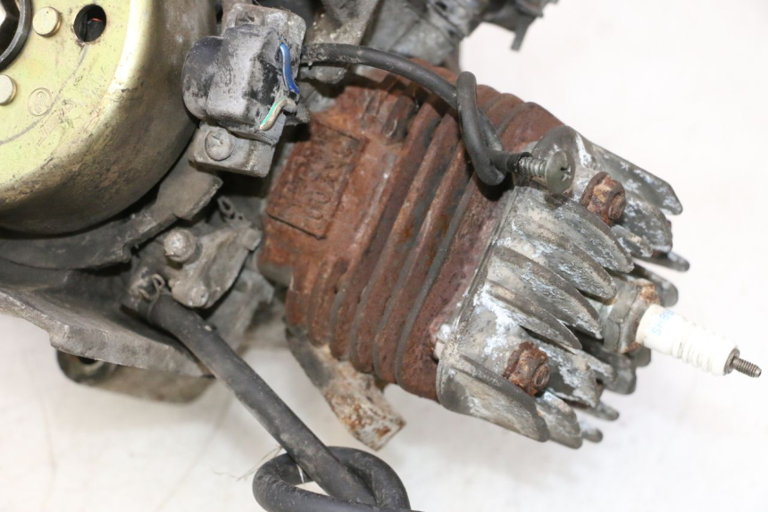 photo de MOTEUR KEEWAY RY6 2T 50 (2011 - 2019) - Marquages et références