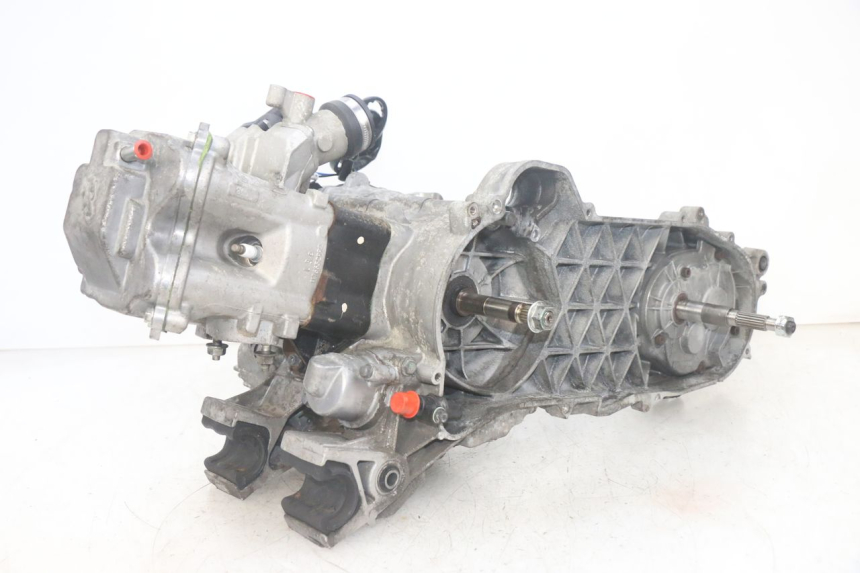 photo de MOTEUR PEUGEOT SATELIS 125 (2013 - 2018) - Focus structure