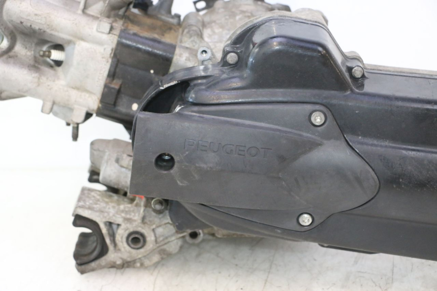photo de MOTEUR PEUGEOT SATELIS 125 (2013 - 2018) - Détail de la pièce