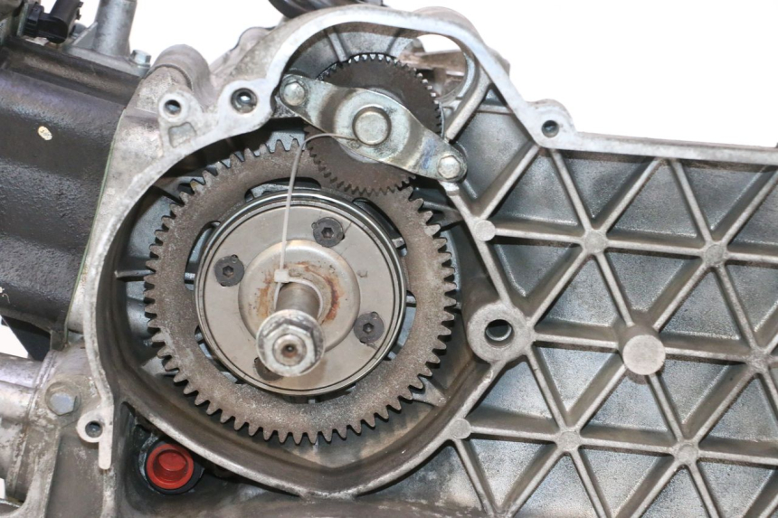 photo de MOTEUR PEUGEOT SATELIS 125 (2013 - 2018) - Points de fixation