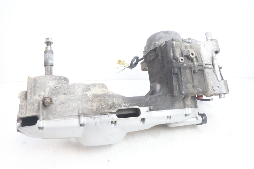 photo de MOTEUR APRILIA SCARABEO GT 125 (1999 - 2007) - Vue rapprochée