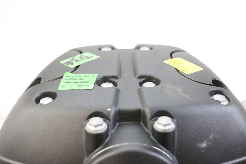 photo de MOTEUR ROYAL ENFIELD SCRAM 411 (2022 - 2024) - Zoom état d’usage
