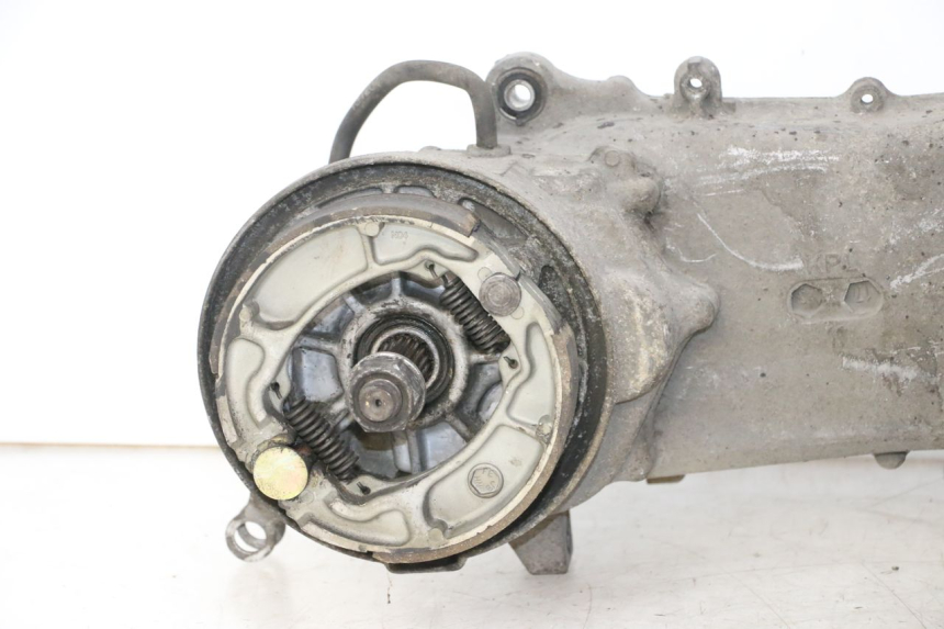 photo de MOTEUR HONDA SCV LEAD 100 (2003 - 2007)