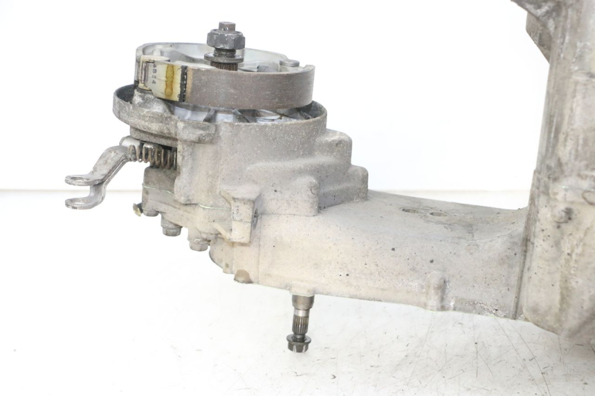photo de MOTEUR HONDA SCV LEAD 100 (2003 - 2007)