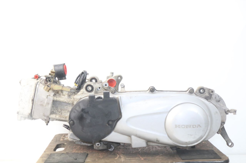 photo de MOTEUR HONDA SES DYLAN 125 (2002 - 2006) - Vue principale