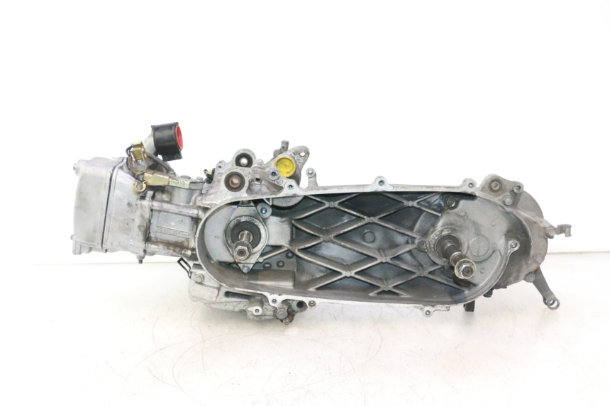 photo de MOTEUR HONDA SH 125 (2001 - 2003) - Vue principale