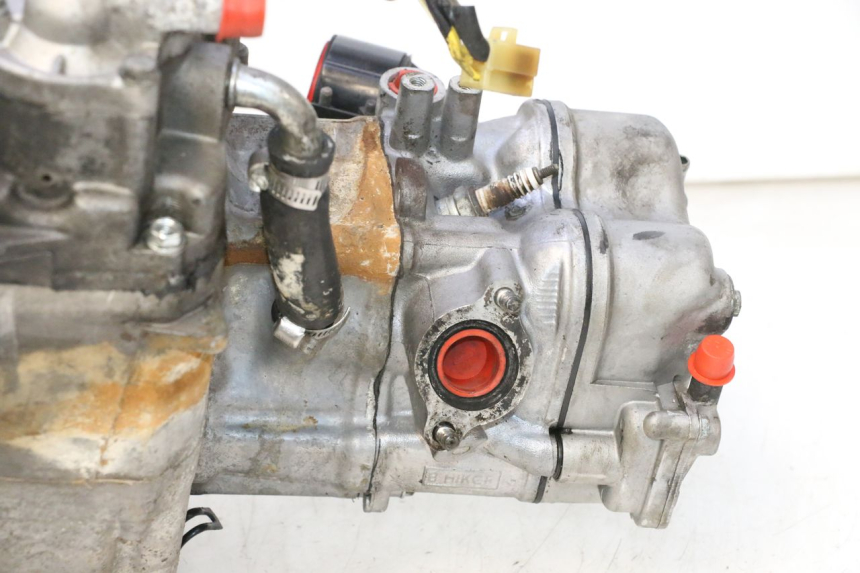 photo de MOTEUR HONDA SH 125 (2001 - 2003) - Gros plan technique