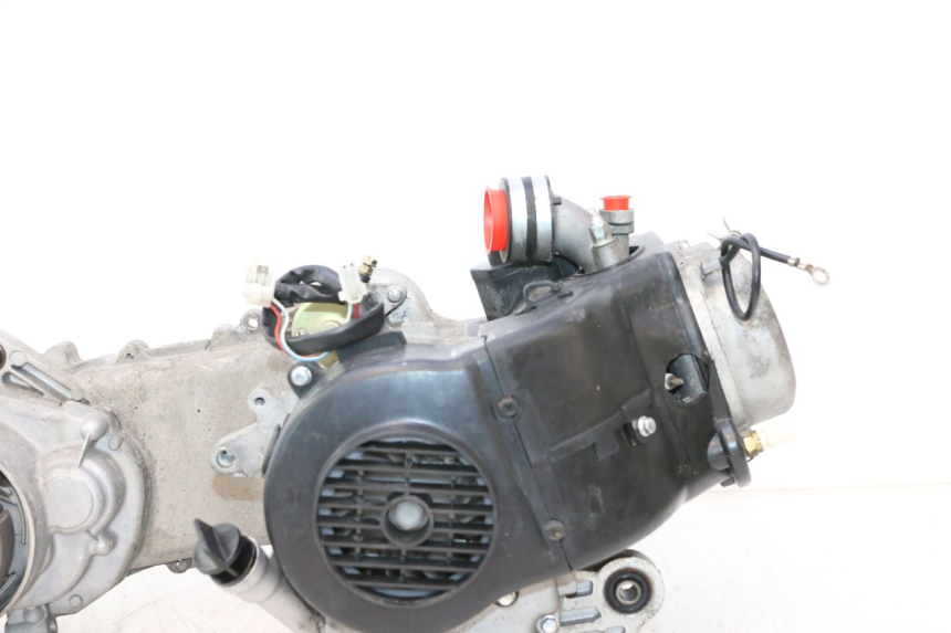 photo de MOTEUR VASTRO STREET S 50 (2016 - 2021) - Détails caractéristiques