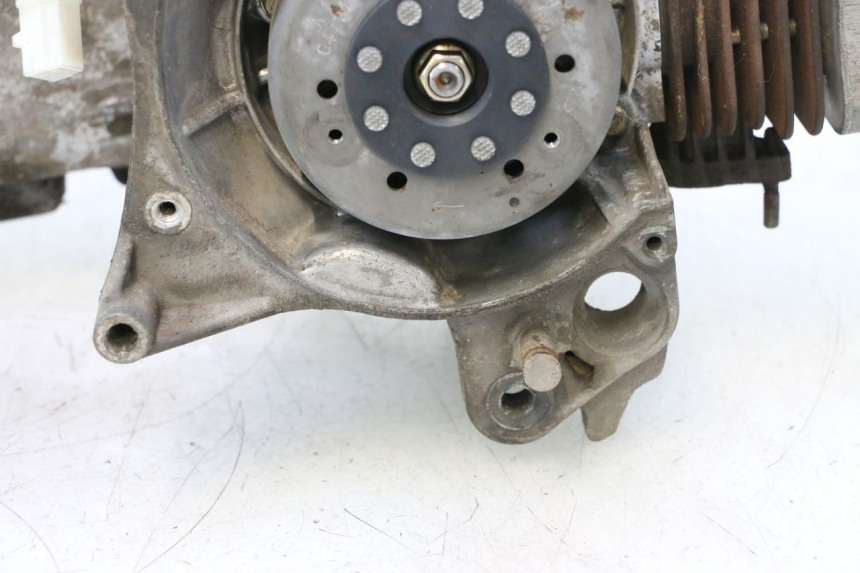 photo de MOTEUR PEUGEOT STREETZONE NAKED 2T 50 (2014 - 2018) - Focus structure