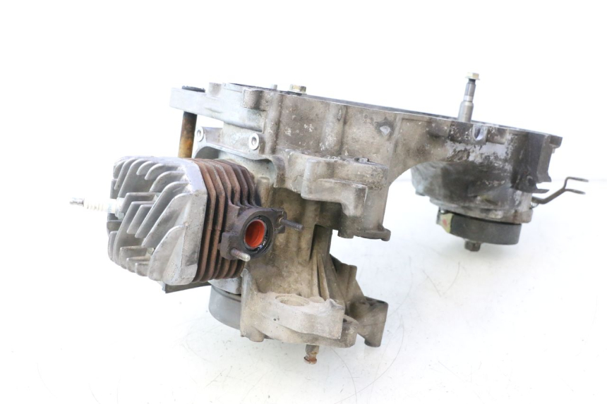 photo de MOTEUR PEUGEOT STREETZONE NAKED 2T 50 (2014 - 2018) - Autre angle de vue