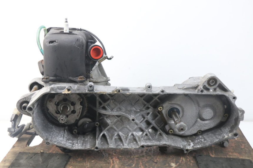 photo de MOTEUR MBK STUNT NAKED 50 (2004 - 2018) - Vue principale