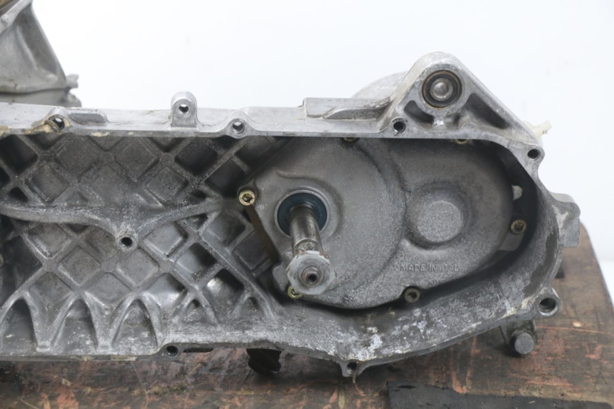 photo de MOTEUR MBK STUNT NAKED 50 (2004 - 2018) - Vue d’ensemble