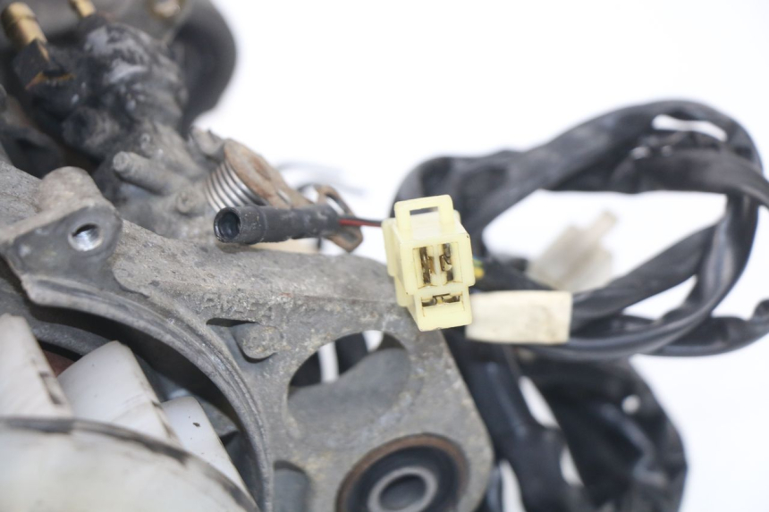 photo de MOTEUR PEUGEOT SV 80 (1993 - 1997) - Points de fixation