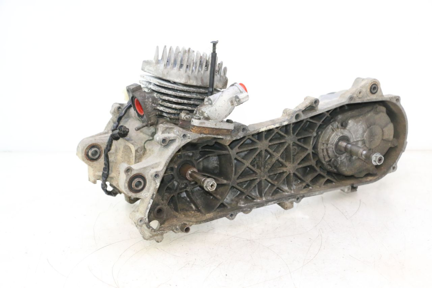 photo de MOTEUR PEUGEOT TKR TREKKER FURIOUS 50 (2005 - 2014) - Vue principale