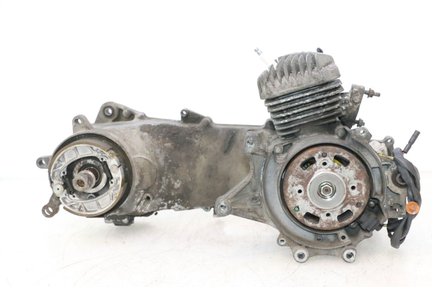 photo de MOTEUR PEUGEOT TREKKER TKR 50 (2005 - 2014) - Inspection visuelle
