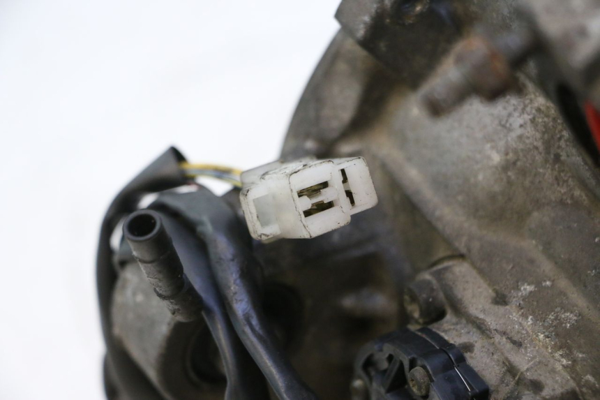photo de MOTEUR PEUGEOT TREKKER TKR 50 (2005 - 2014) - Vue d’ensemble