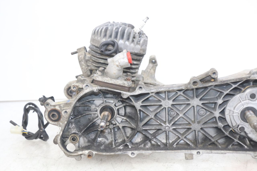 photo de MOTEUR PEUGEOT TREKKER 50 (1998 - 2004)