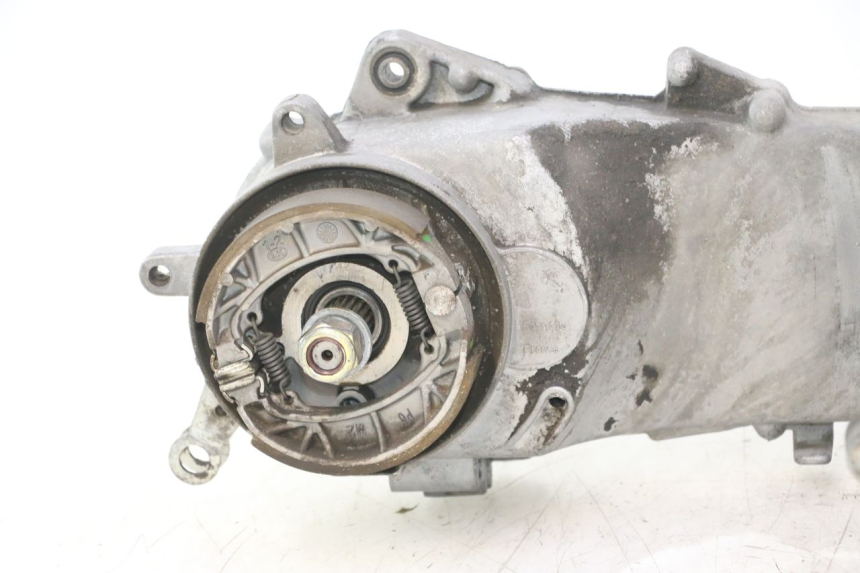 photo de MOTEUR PEUGEOT TREKKER 50 (1995 - 2004) - Détails caractéristiques