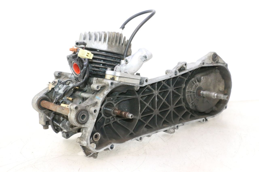 photo de MOTEUR PEUGEOT TREKKER 50 (1995 - 2004) - Vue principale