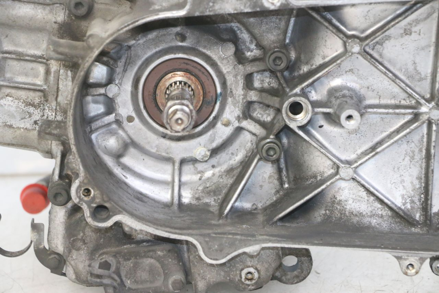 photo de MOTEUR SUZUKI UH BURGMAN 125 (2002 - 2006)