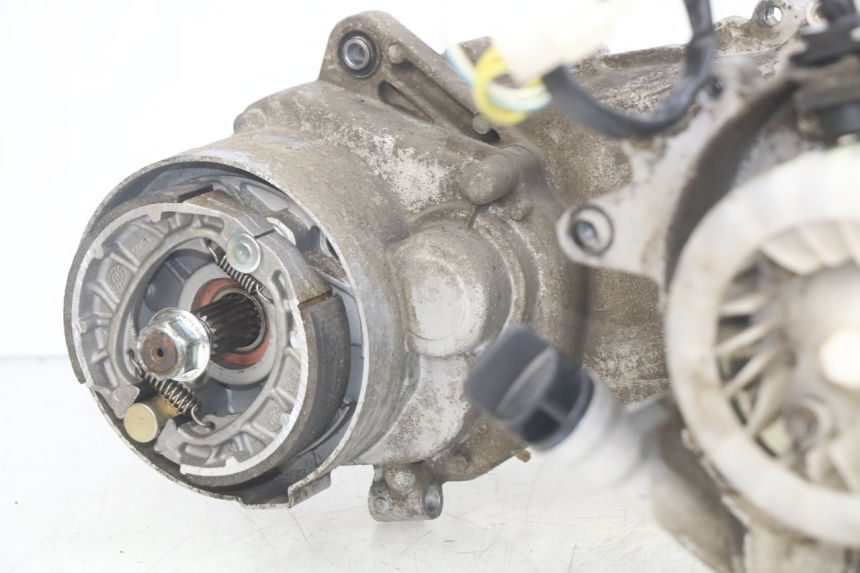 photo de MOTEUR UNIVERSAL BIKE ZN50QT-11B 50 (2018 - 2021)
