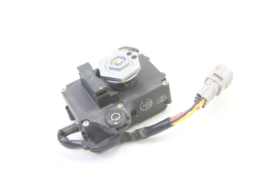 photo de MOTEUR VALVE ECHAPPEMENT SUZUKI GSR 750 (2011 - 2017)