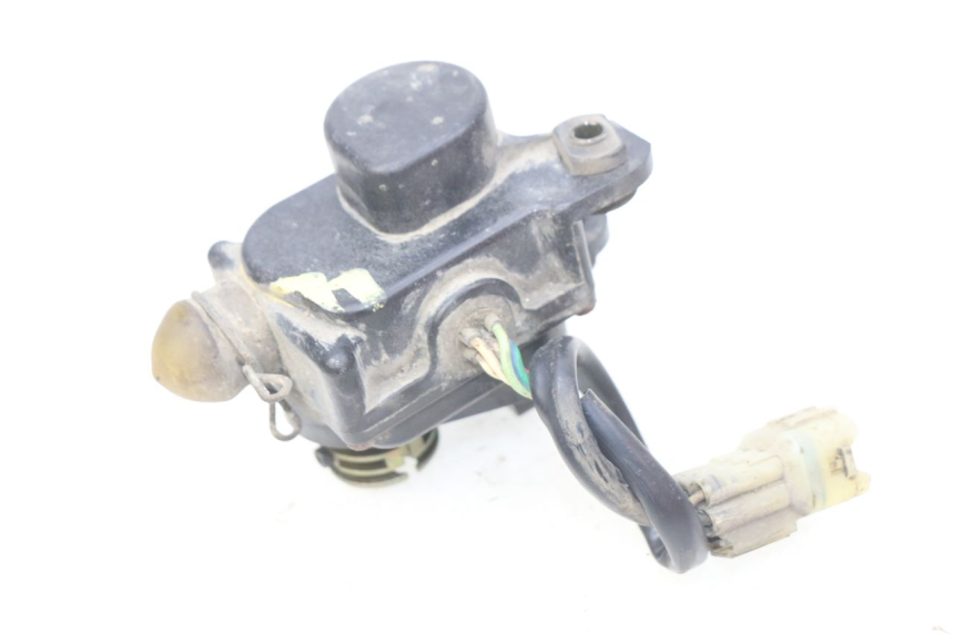 photo de VALVE D'ÉCHAPPEMENT DU MOTEUR HONDA FES PANTHEON 2T 125 (1998 - 2002)