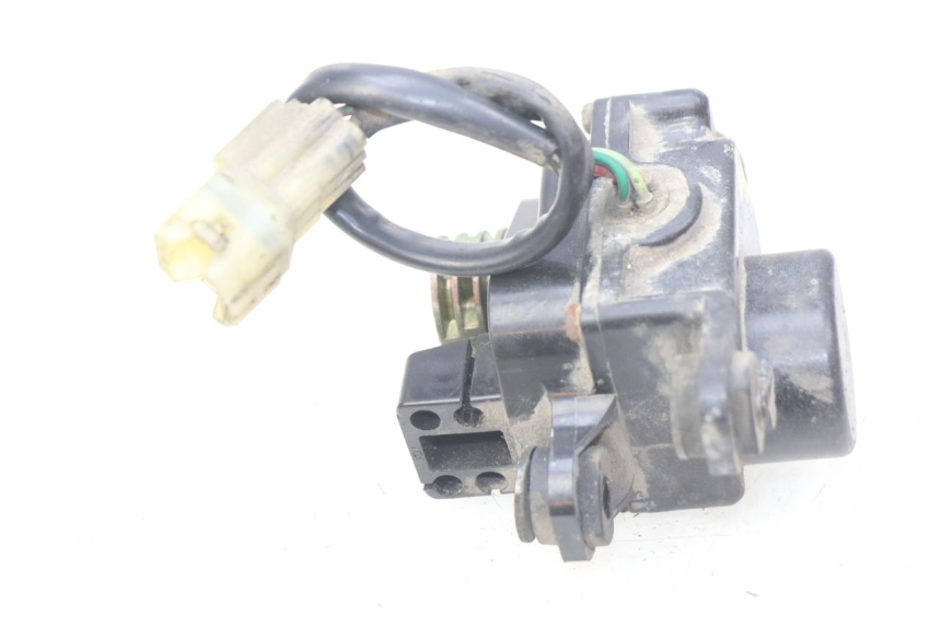 photo de VALVE D'ÉCHAPPEMENT DU MOTEUR HONDA FES PANTHEON 2T 125 (1998 - 2002)