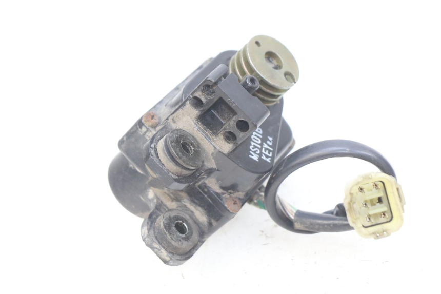 photo de VALVE D'ÉCHAPPEMENT DU MOTEUR HONDA FES PANTHEON 2T 125 (1998 - 2002)