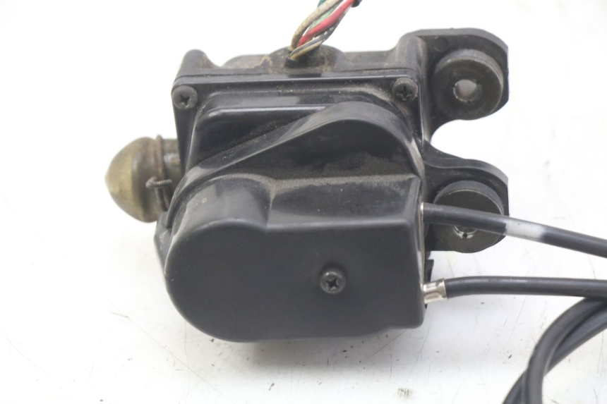 photo de VALVE D'ÉCHAPPEMENT DU MOTEUR HONDA FES PANTHEON 2T 125 (1998 - 2002)