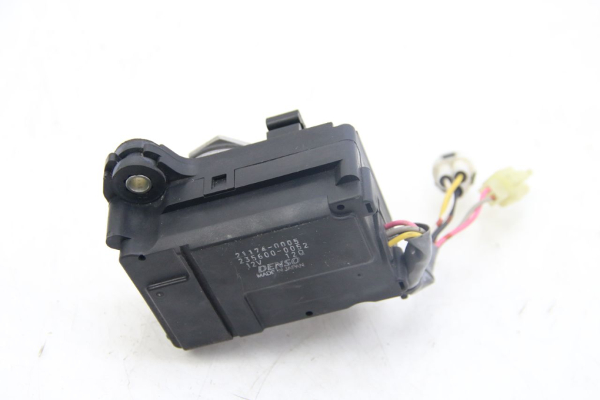 photo de VALVE D'ÉCHAPPEMENT DU MOTEUR KAWASAKI Z ABS 1000 (2014 - 2020)