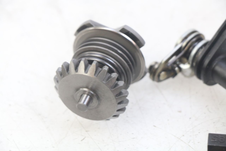 photo de MOTEUR VALVE ECHAPPEMENT KAWASAKI KX 85 (2001 - 2013) - Pièce contrôlée