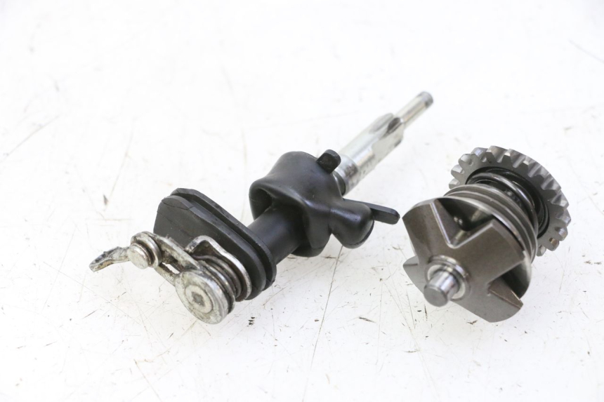 photo de MOTEUR VALVE ECHAPPEMENT KAWASAKI KX 85 (2014 - 2021)