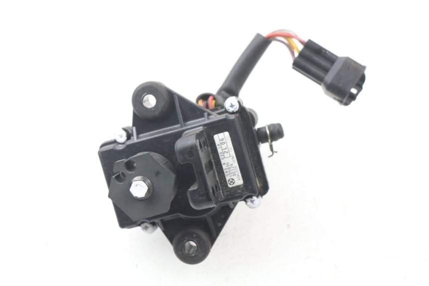 photo de MOTEUR VALVE ECHAPPEMENT DUCATI M796 MONSTER 796 (2010 - 2014) - Vue principale