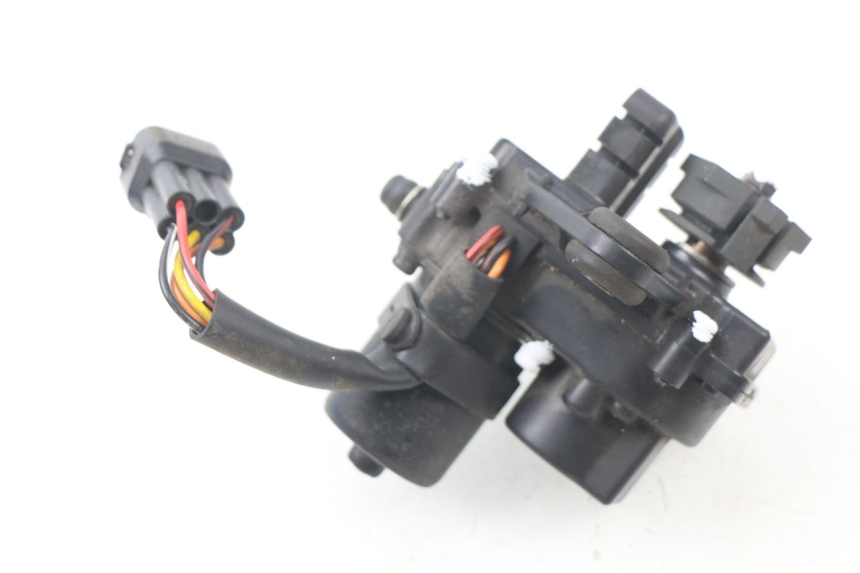 photo de MOTEUR VALVE ECHAPPEMENT DUCATI M796 MONSTER 796 (2010 - 2014) - Vue d’ensemble