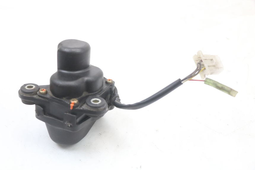 photo de MOTEUR VALVE ECHAPPEMENT YAMAHA TDR DELTABOX 125 (1993 - 2003)