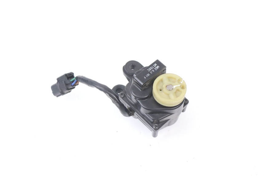 photo de MOTEUR VALVE ECHAPPEMENT HONDA VFR F 1200 (2010 - 2015) - Vue principale