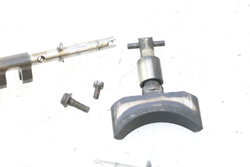 photo de MOTEUR VALVE ECHAPPEMENT YAMAHA WAVE RUNNER GP R 1200 (2000 - 2003) - Zoom composants