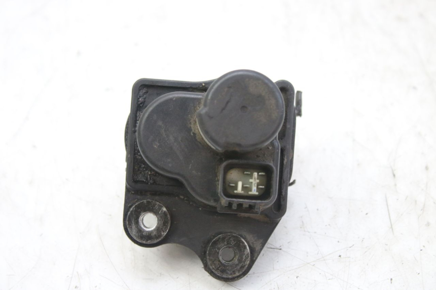 photo de VALVE D'ÉCHAPPEMENT DU MOTEUR YAMAHA YZF R1 1000 (2007 - 2008)