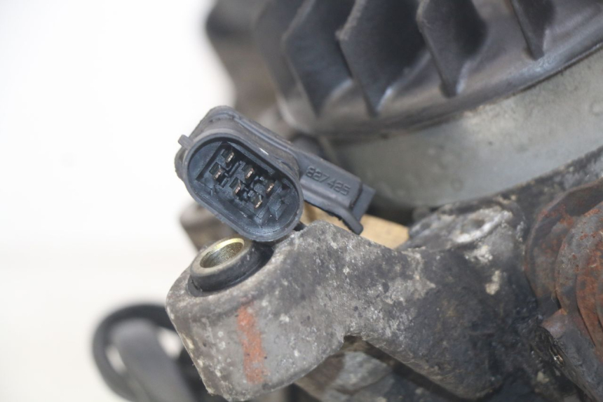 photo de MOTEUR PIAGGIO VESPA LX 2T 50 (2005 - 2013)