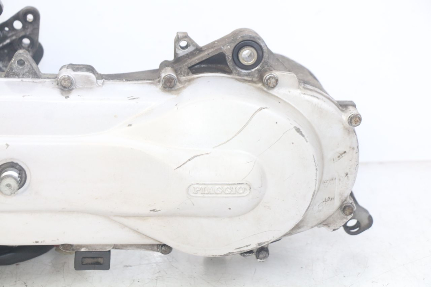photo de MOTEUR PIAGGIO VESPA LX 2T 50 (2005 - 2013)