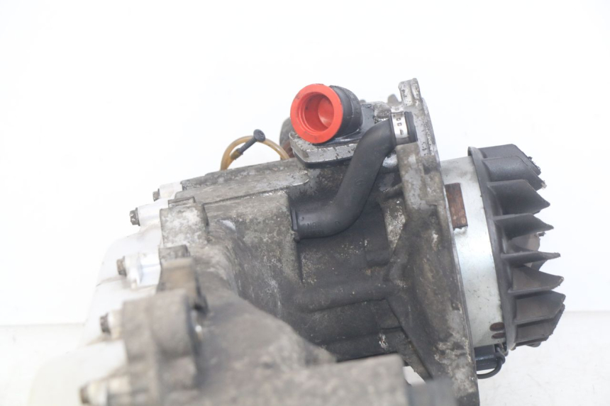 photo de MOTEUR PIAGGIO VESPA LX 2T 50 (2005 - 2013)