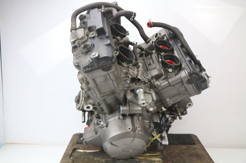 photo de MOTEUR HONDA VFR F 1200 (2010 - 2015) - Vue principale